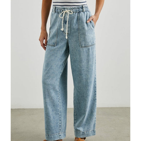 Young Ideas/Henmores - Ryan Elasticated Waist Jeans - Faded Indigo - XS