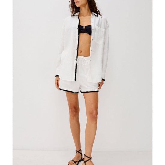 Young Ideas/Henmores - Sunny Blanket Stitch Detail Shorts - White - S