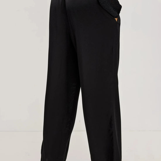 Young Ideas & Henmores -Virgo Satin Crepe Trousers -Black -S