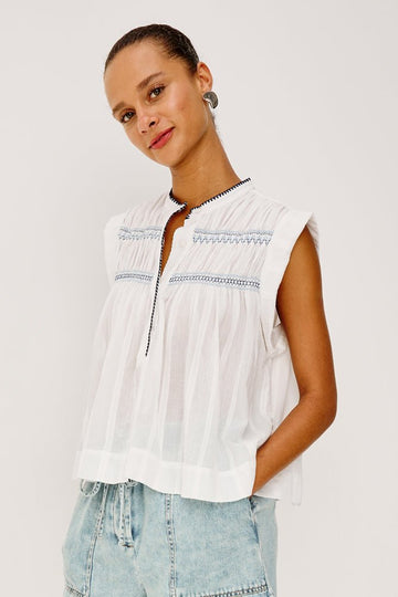Young Ideas & Henmores -Willow Ruched Detail Sleeveless Top -002 White -XS