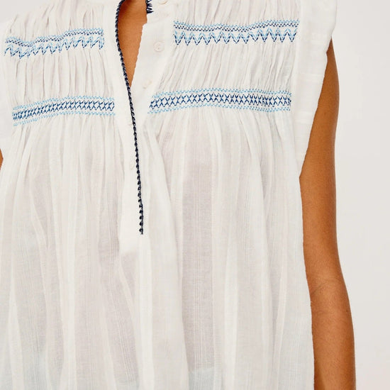 Young Ideas & Henmores -Willow Ruched Detail Sleeveless Top -002 White -XS