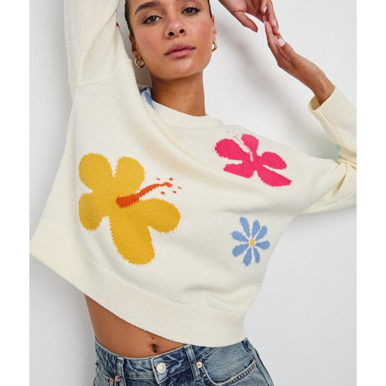 Young Ideas/Henmores - Zoey Crochet Flower Sweatshirt - Ivory/Navy Daises - XS