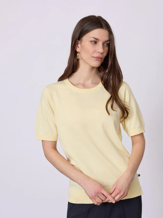 Young Ideas & Henmores - Aimee Crew Neck Shortsleeve Jumper - 030 Yellow Pastel - S