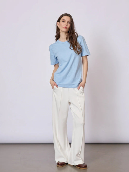 Young Ideas & Henmores - Clara Shortsleeve T-shirt - 063 Blue - S