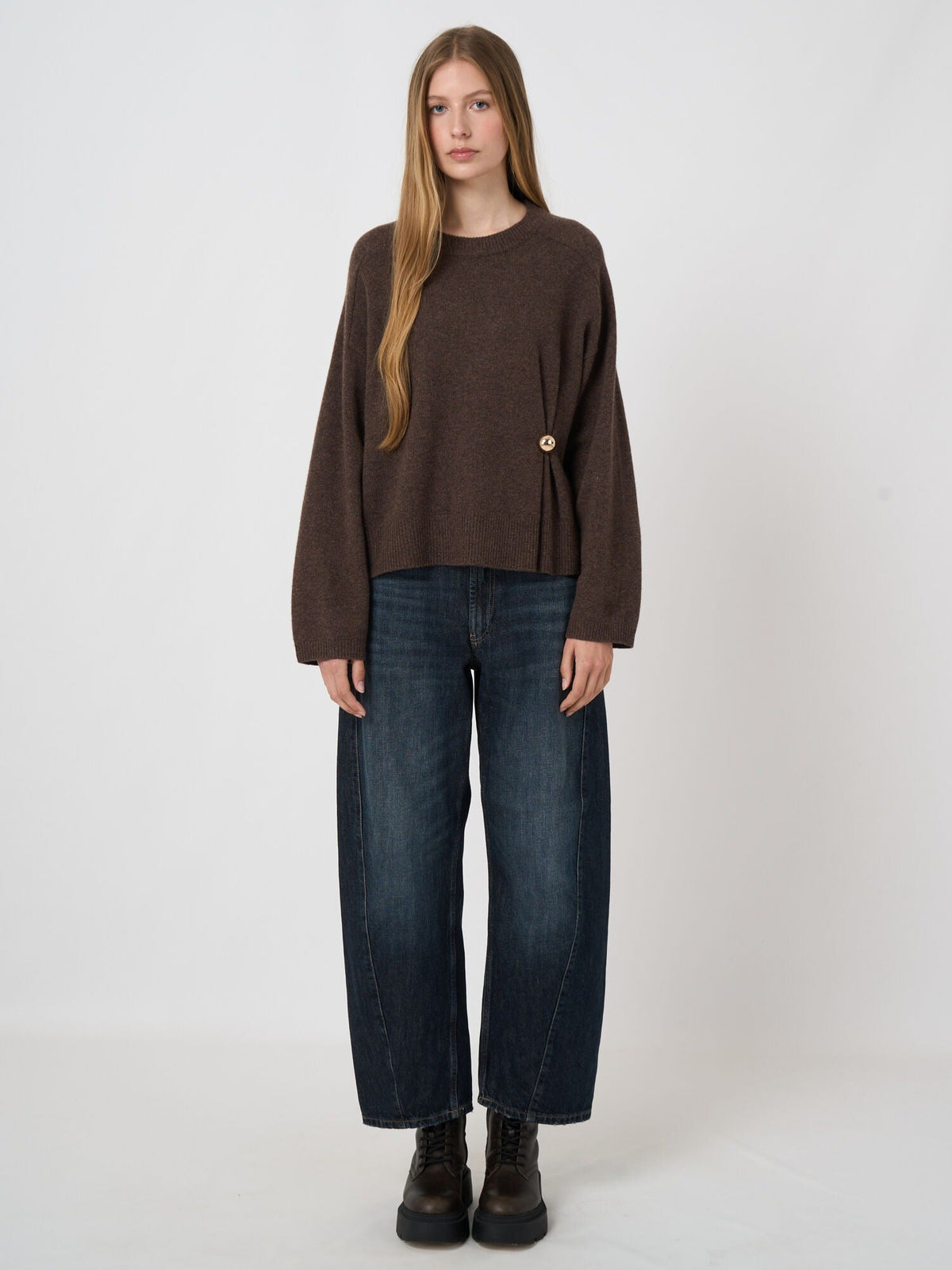 Young Ideas & Henmores -Merino Wool Button Detail Jumper -1828 Espresso -8