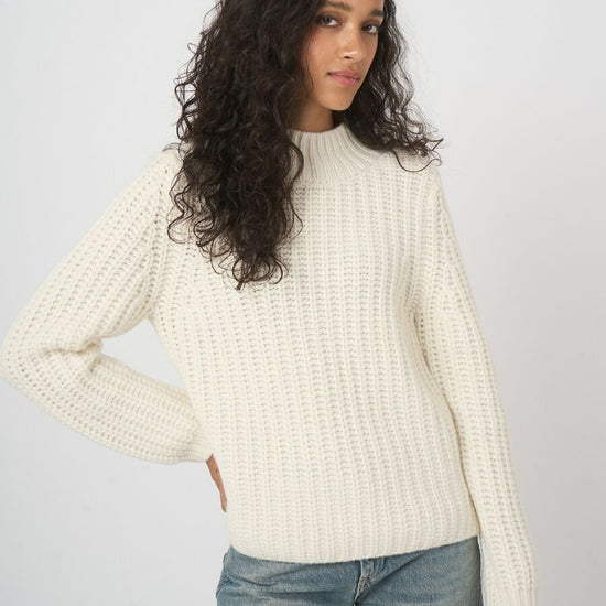 Young Ideas & Henmores - Ribbed Hem Cashmere Jumper - 1002 Cream - 8