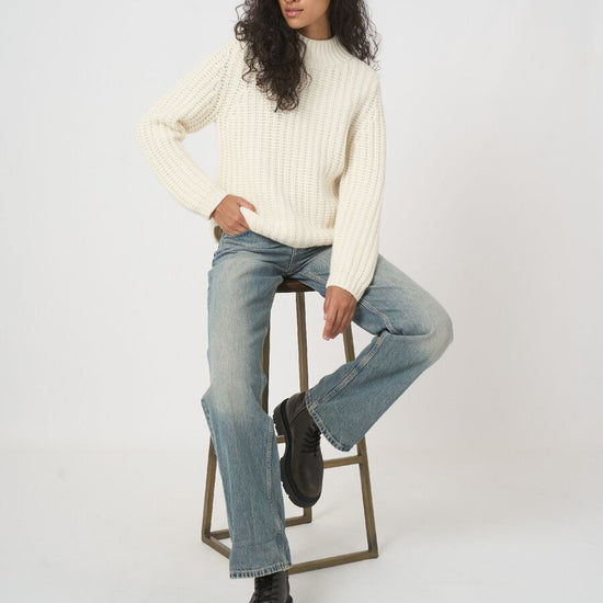 Young Ideas & Henmores - Ribbed Hem Cashmere Jumper - 1002 Cream - 8