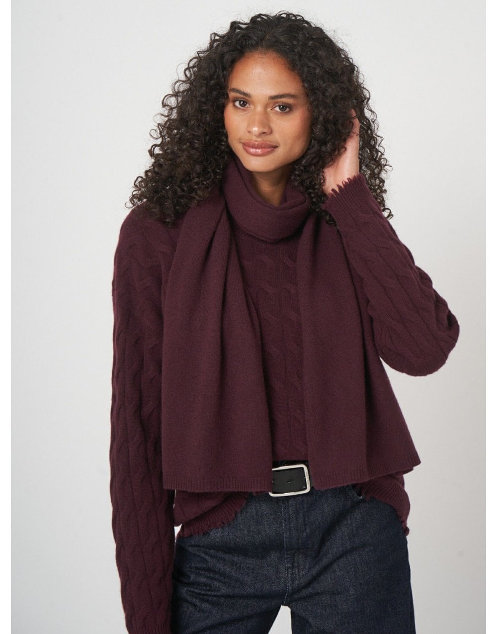 Young Ideas/Henmores - Simple Cashmere Scarf - 1025 Black - OS