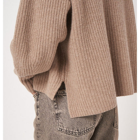 Young Ideas/Henmores - Thick Knit Ribbed Merino Cardigan - 1742 Desert - 8