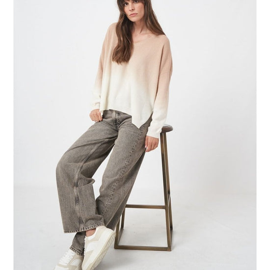 Young Ideas/Henmores - V Neck Gradient Effect Cashmere Jumper - 8407 Cream/Clay - 8