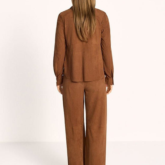 Young Ideas & Henmores -Single Pocket Suede Shirt -613 Pecan -10