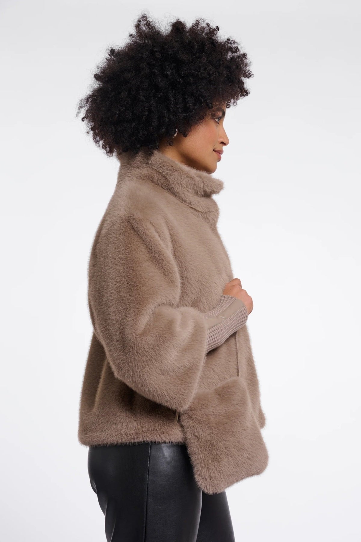 Young Ideas & Henmores -Blees Crossbody Bag -Mocha Latte -OS