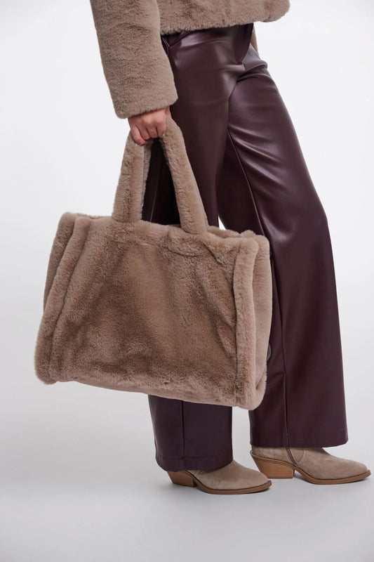Young Ideas & Henmores -Daan Big Shopper -Mocha Latte -OS