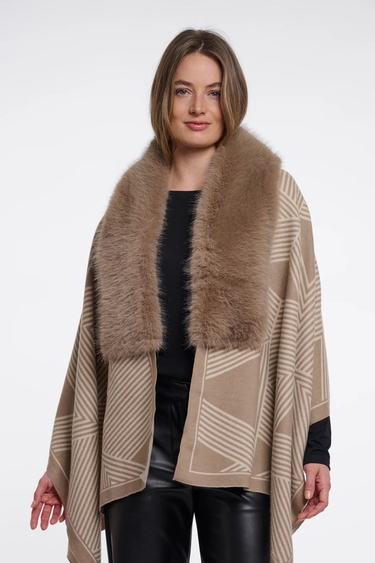 Young Ideas & Henmores -Hanley Faux Fur Printed Cape -Birch Toffee -OS