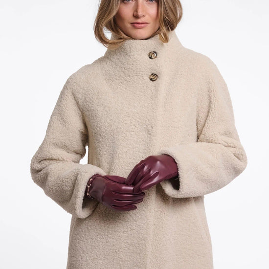 Young Ideas & Henmores -Havila Faux Leather Gloves -Sangria -OS