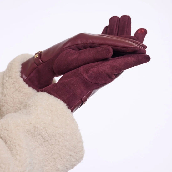 Young Ideas & Henmores -Havila Faux Leather Gloves -Sangria -OS