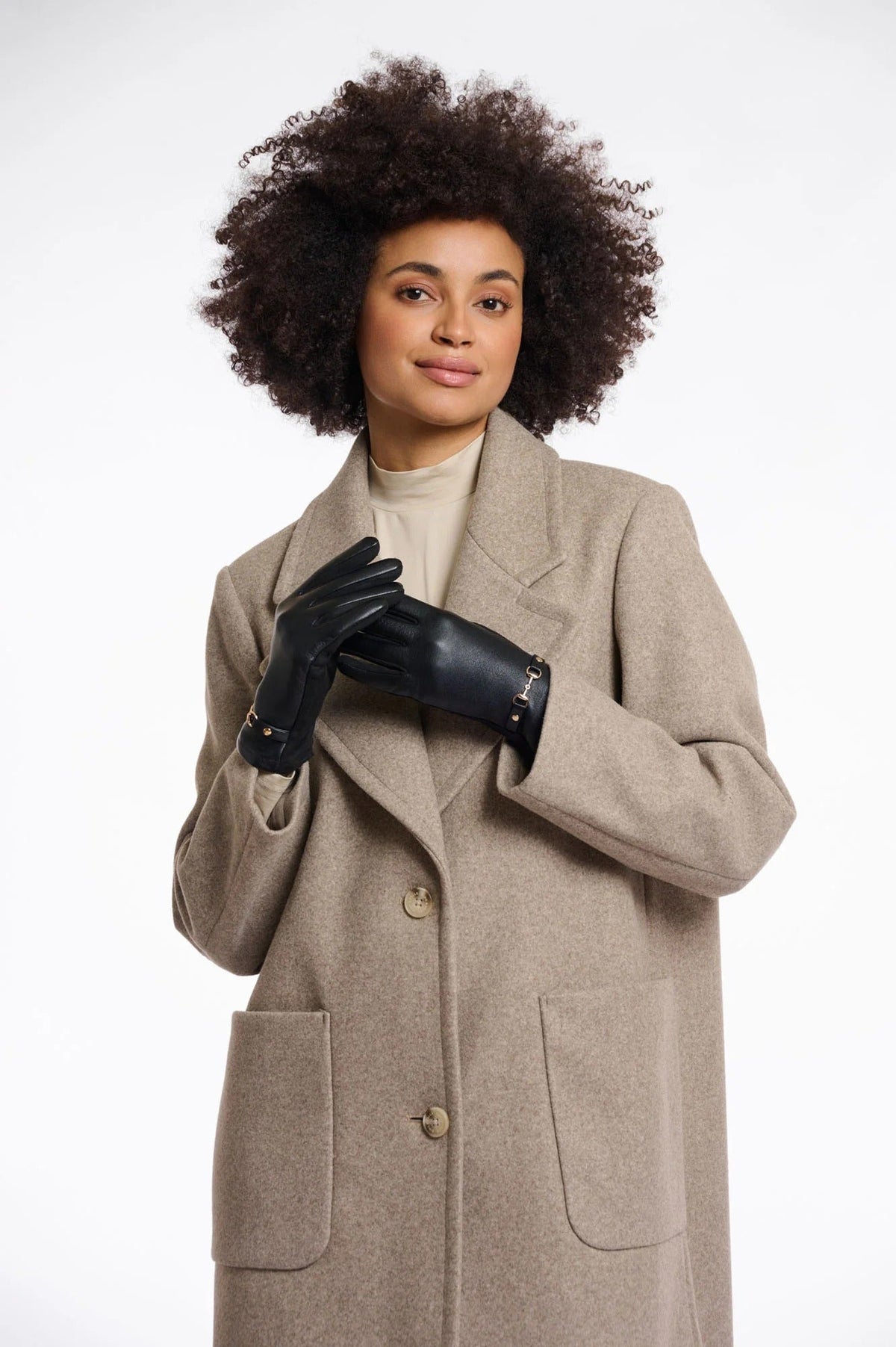 Young Ideas & Henmores -Havila Faux Leather Gloves -Sangria -OS