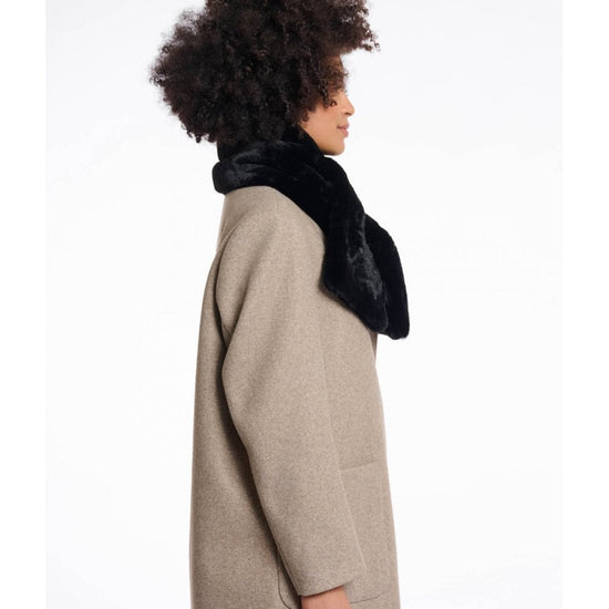 Young Ideas/Henmores - Stip Faux Fur Scarf - Black - OS