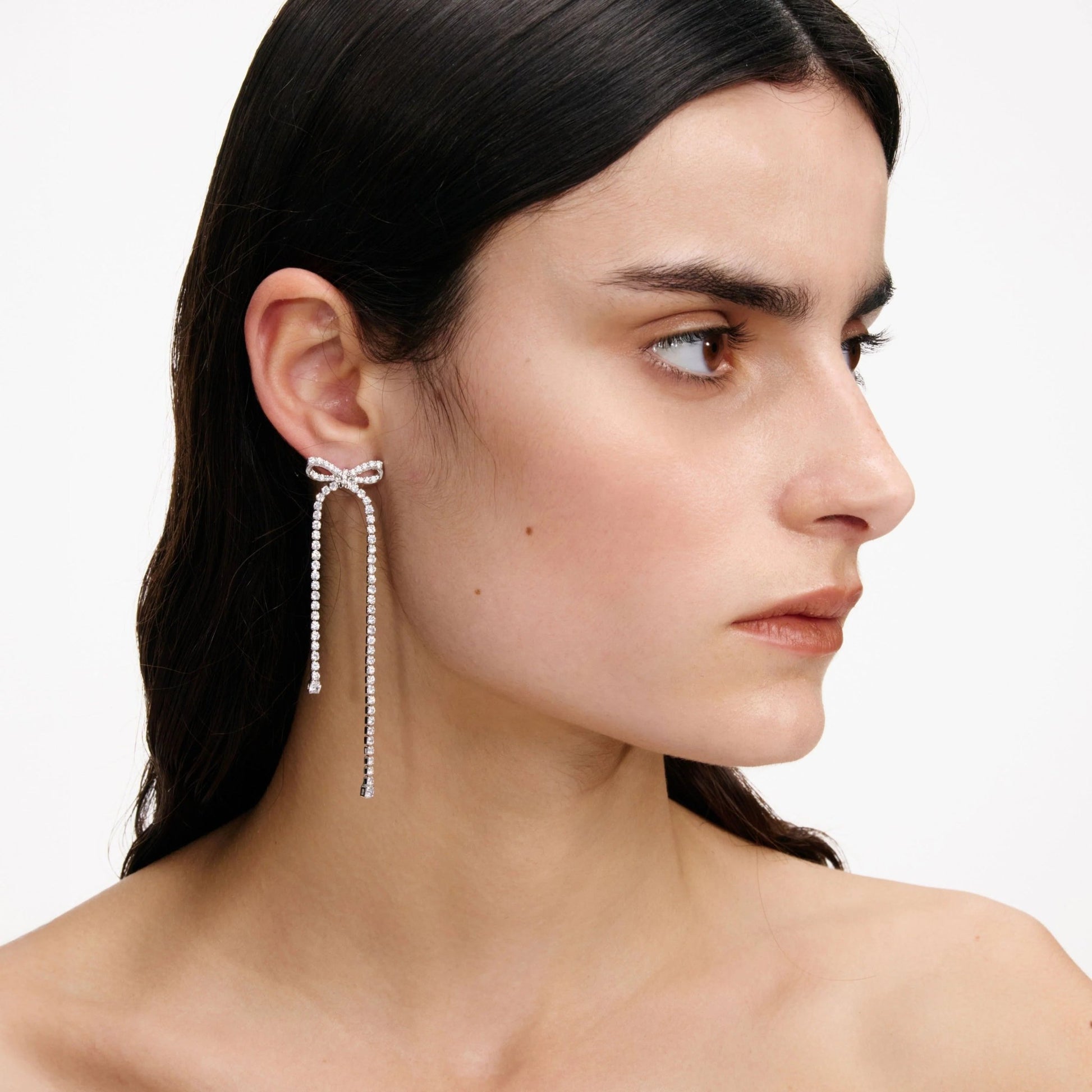 Young Ideas & Henmores - Bow Dangle Earrings - Silver - OS