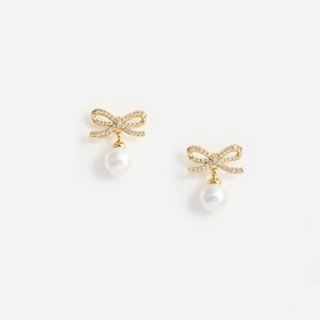 Young Ideas & Henmores -Bow Pearl Earrings -Gold -OS
