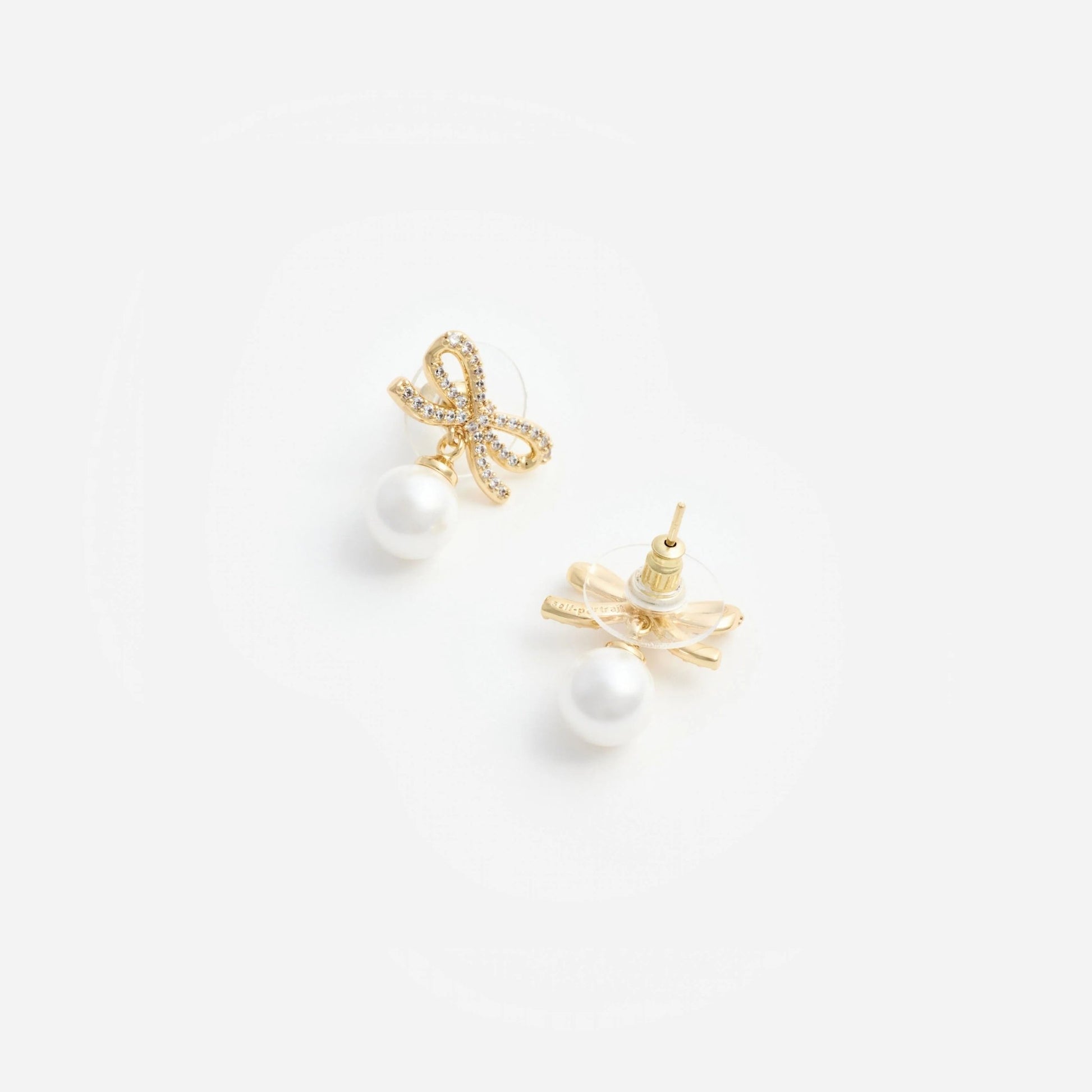 Young Ideas & Henmores -Bow Pearl Earrings -Gold -OS