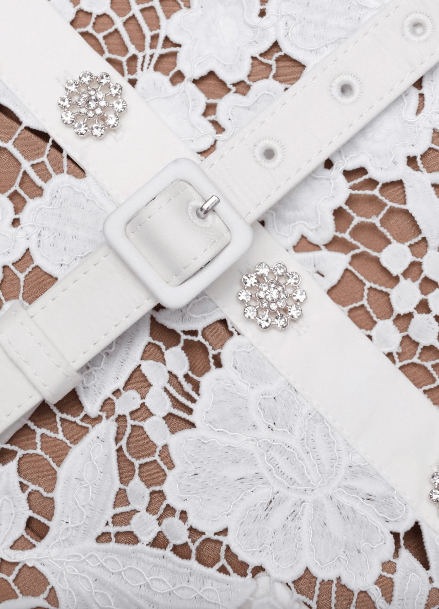 Young Ideas & Henmores - Lace Collared Midi Dress - White - 10