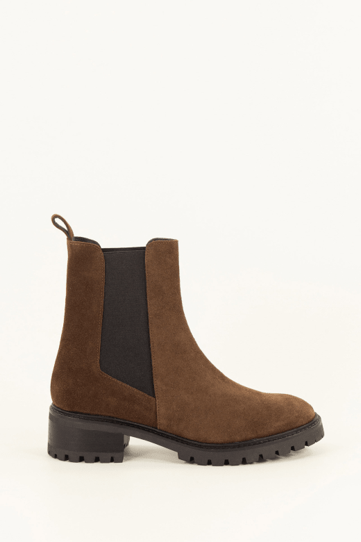Young Ideas & Henmores -Ainwick Ankle Boots -Ganache Suede -4