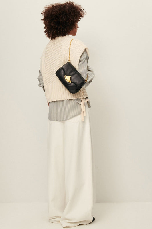 Young Ideas/Henmores - Diviluz Puffy Crossbody Bag - Black - OS