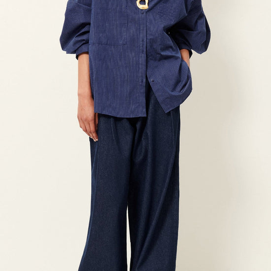 Young Ideas/Henmores - Fontania A Pinstripe Oversize Shirt - Blazer Blue - XS