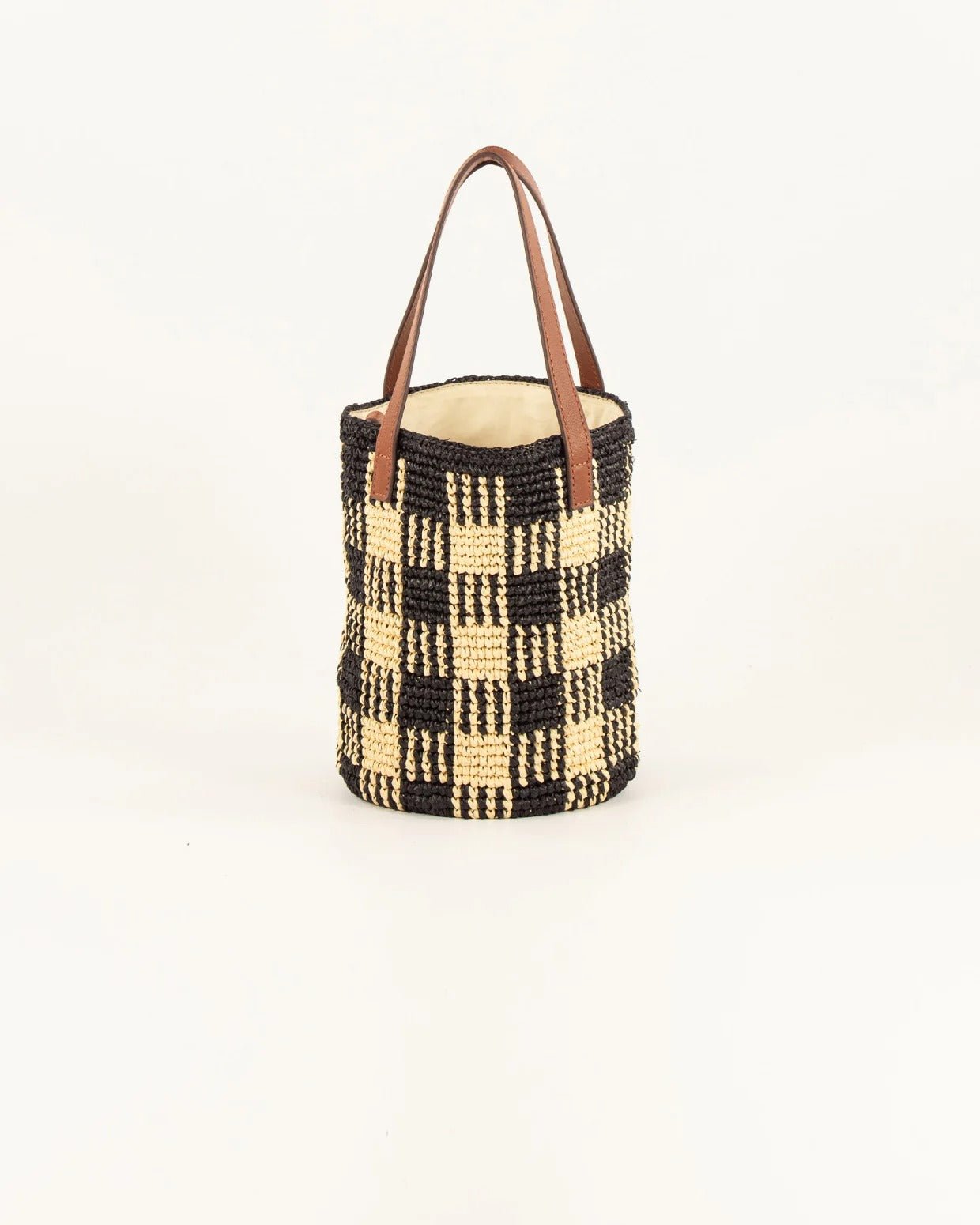 Young Ideas/Henmores - Mimi Tara R Raffia Pattern Bucket - Black Natural - OS