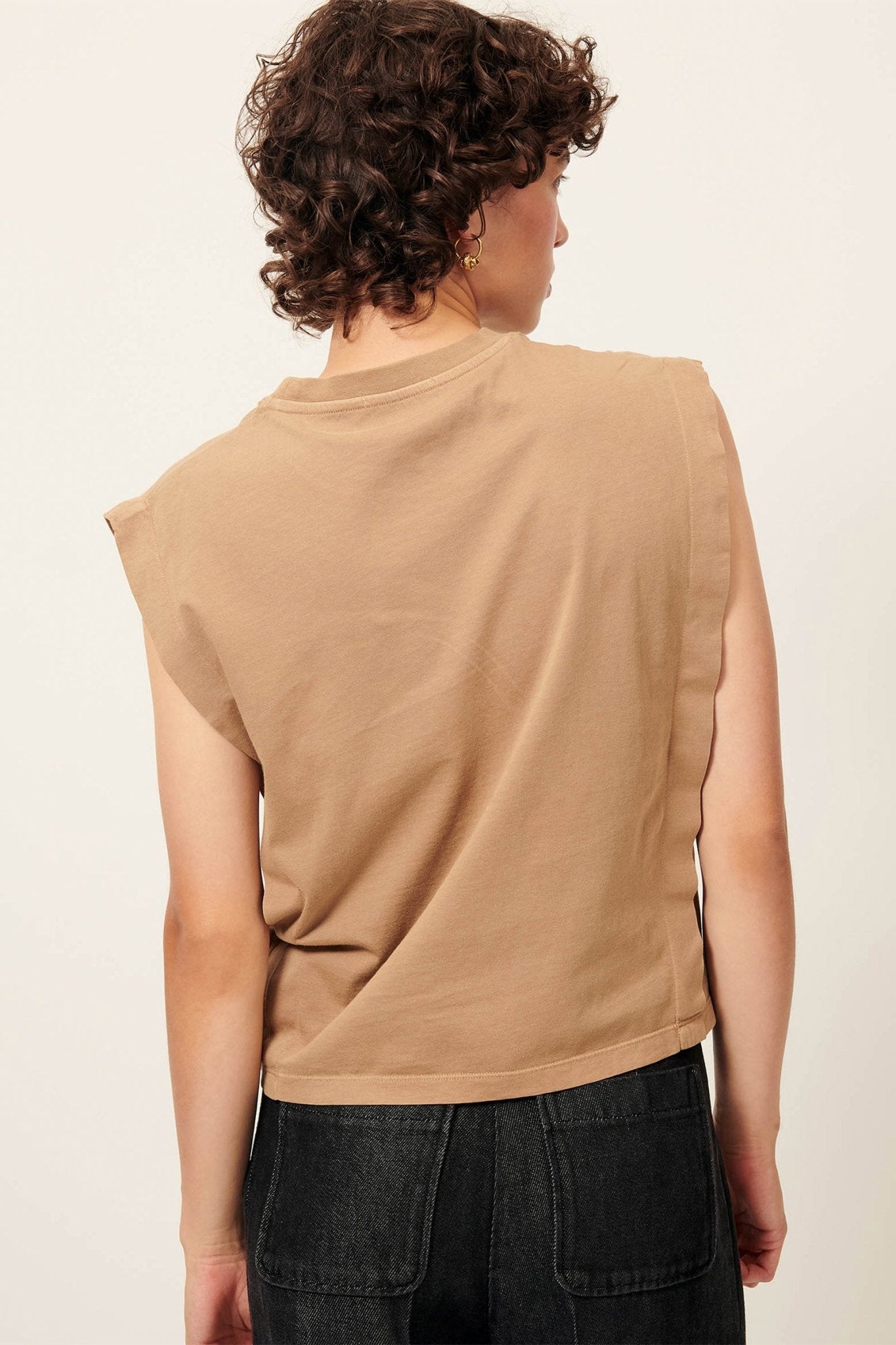 Young Ideas/Henmores - Orlando Sleeveless Layered T-Shirt - Alpaga Tan - XS