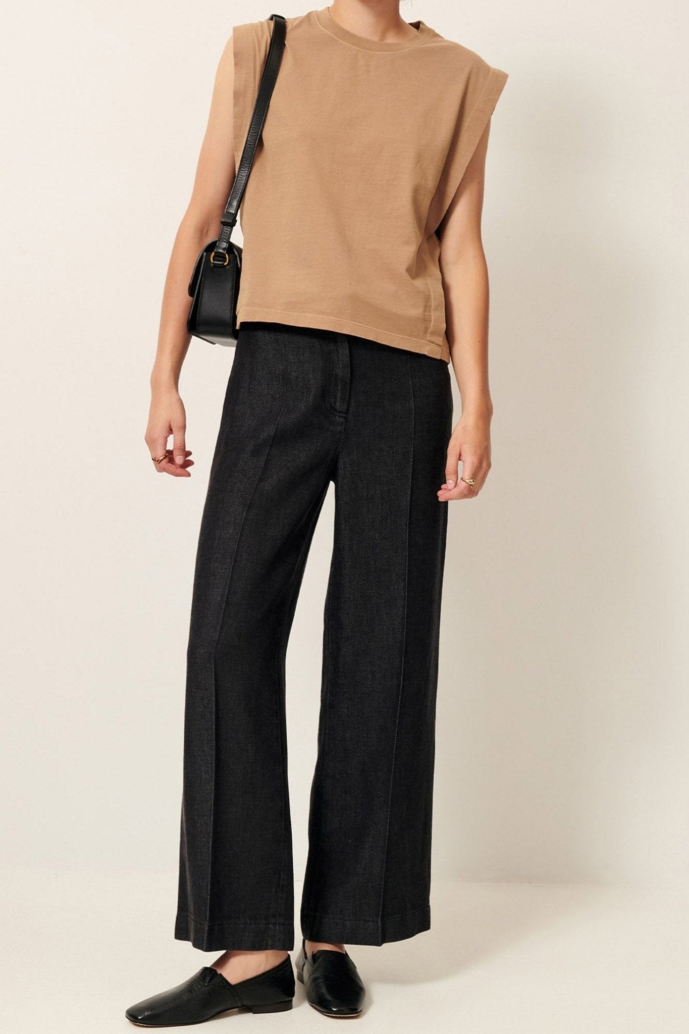 Young Ideas/Henmores - Orlando Sleeveless Layered T-Shirt - Alpaga Tan - XS