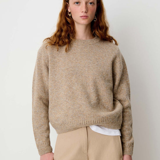 Young Ideas & Henmores -Silty Merino Mouline Jumper -Sandgres Tan -S