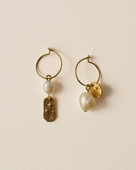 Young Ideas/Henmores - Soren Pearl R Earrings - Gold - OS