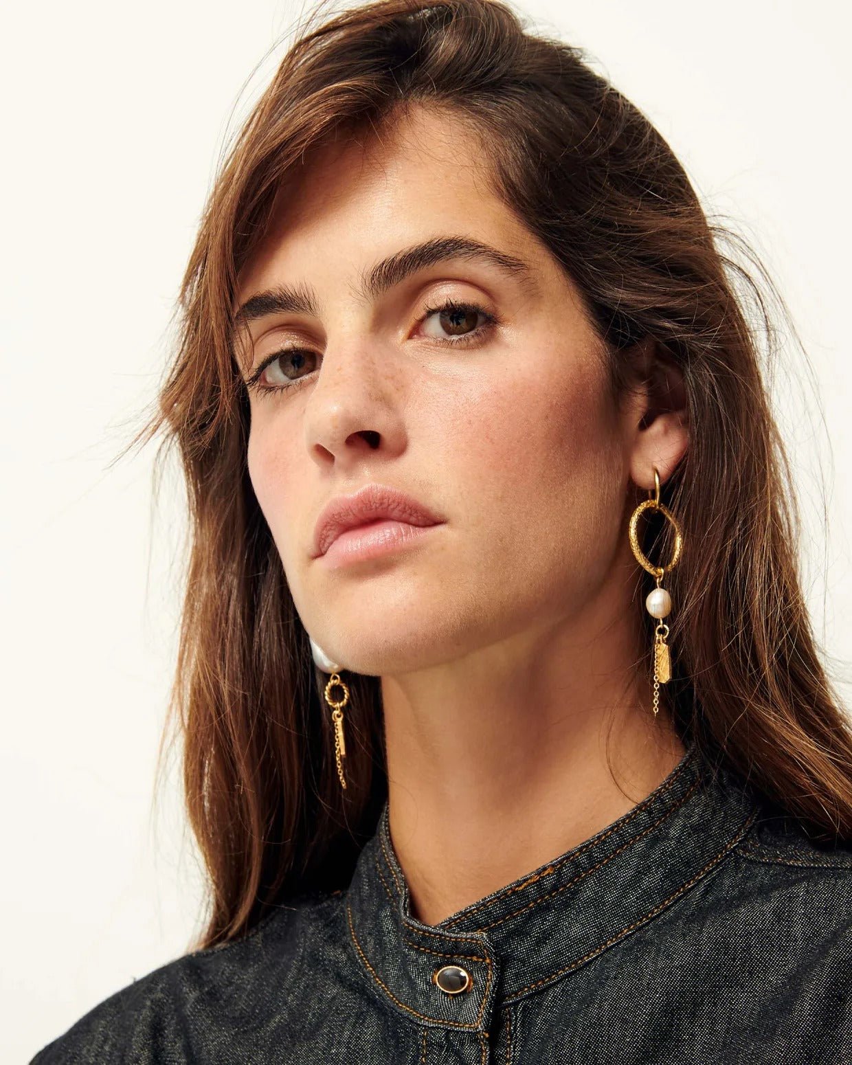 Young Ideas/Henmores - Toti Pearl R Asymmetric Dore Drop Earrings - Gold - OS
