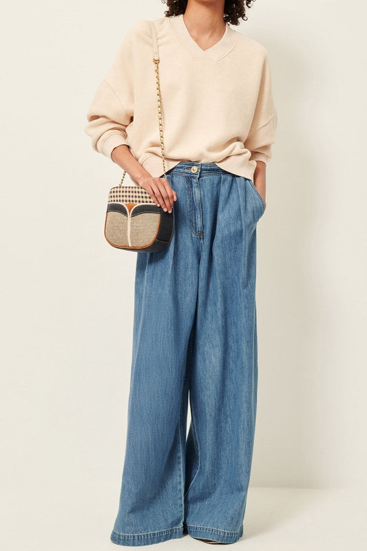 Young Ideas/Henmores - Vechill Cross V Neck Sweatshirt - Oat Milk - XS