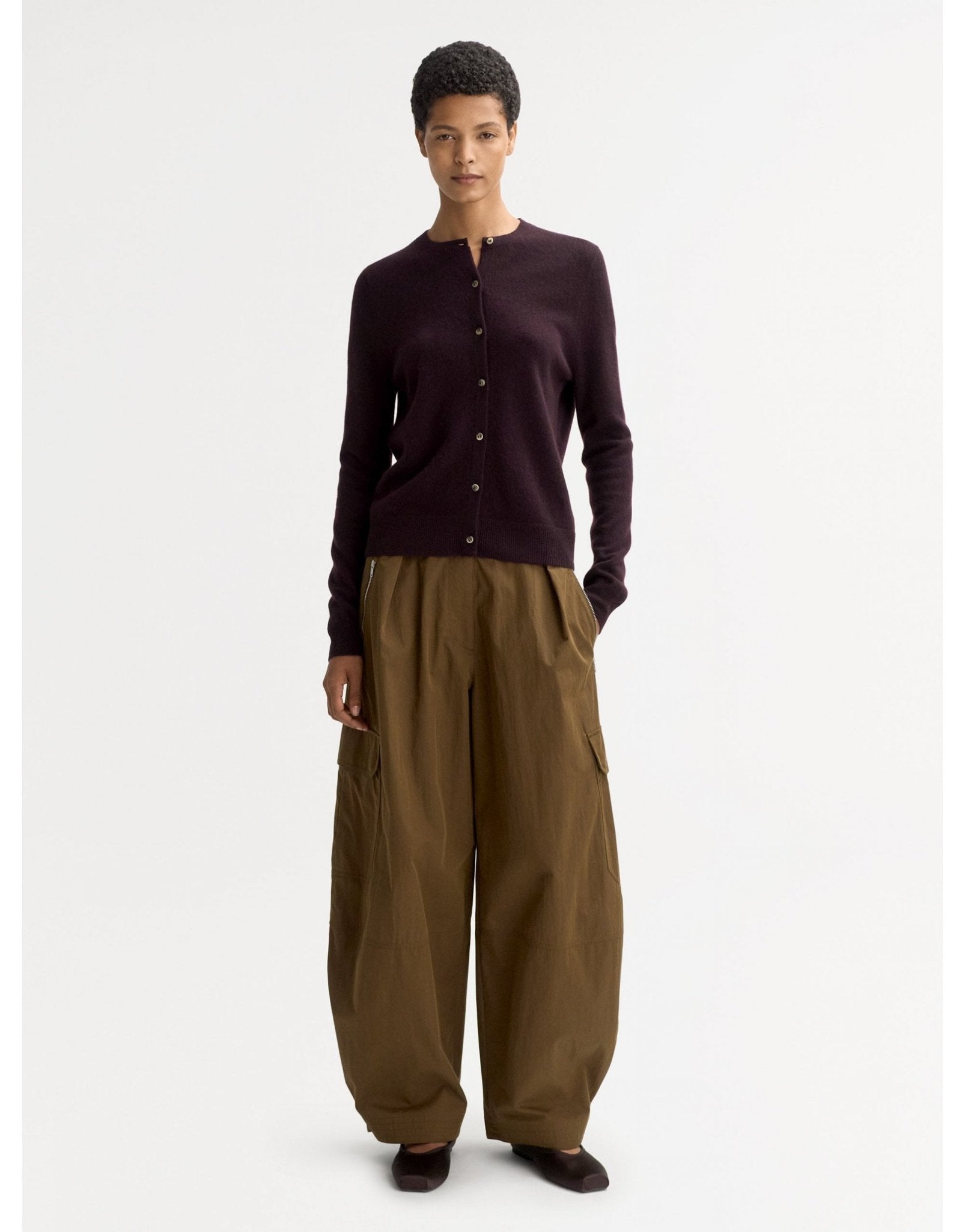 Young Ideas/Henmores - Cashmere Button Through Cardigan - Midnight Plum - XS