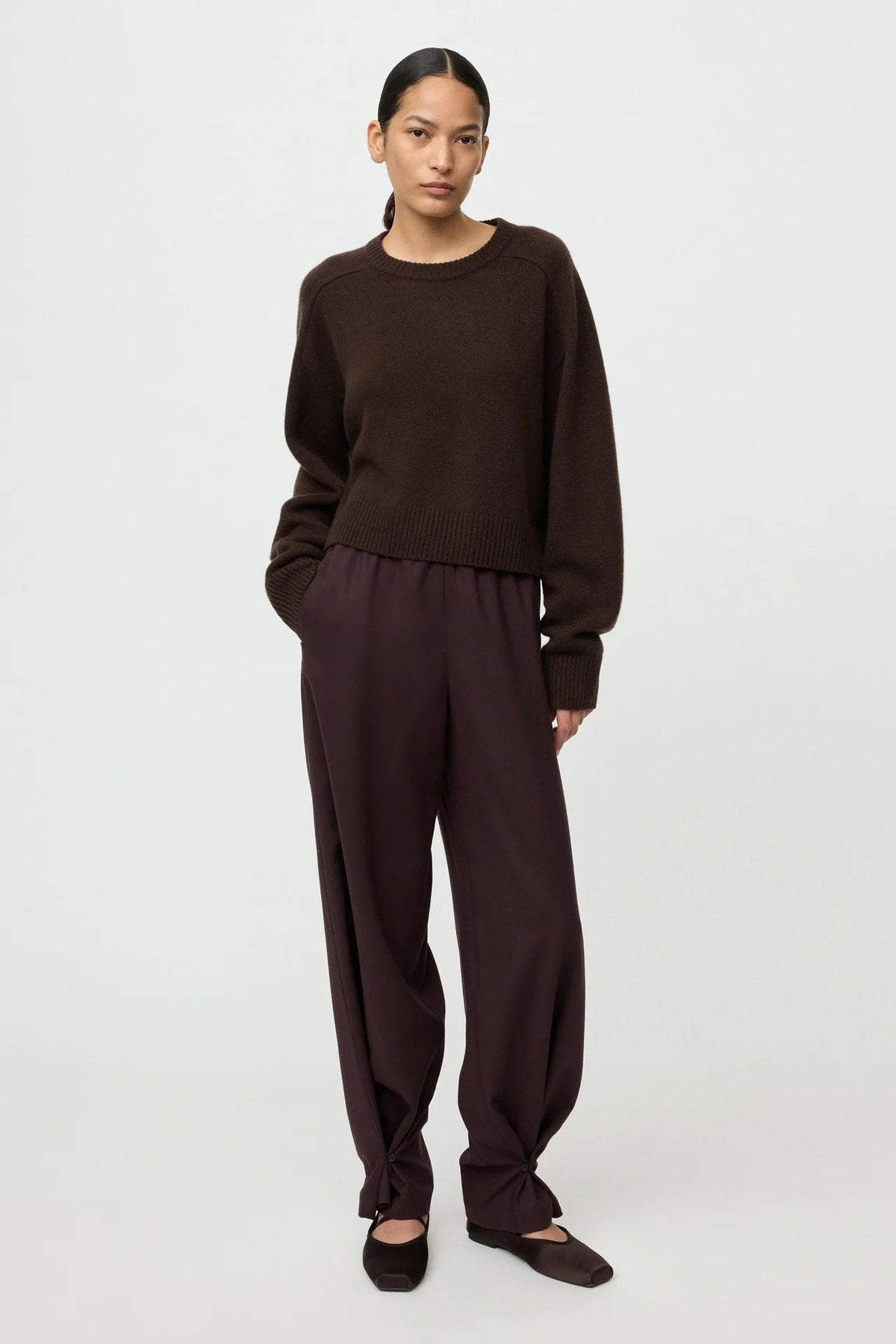 Young Ideas & Henmores -Cashmere Crew Neck Top -Mocha -XS