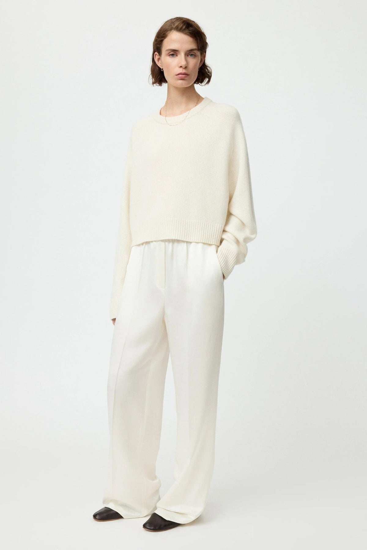 Young Ideas & Henmores -Cashmere Crew Neck Top -Feather White -XS