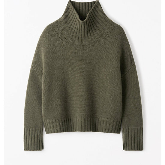 Young Ideas/Henmores - Cashmere Girlfriend Turtleneck - Light Honey - XS