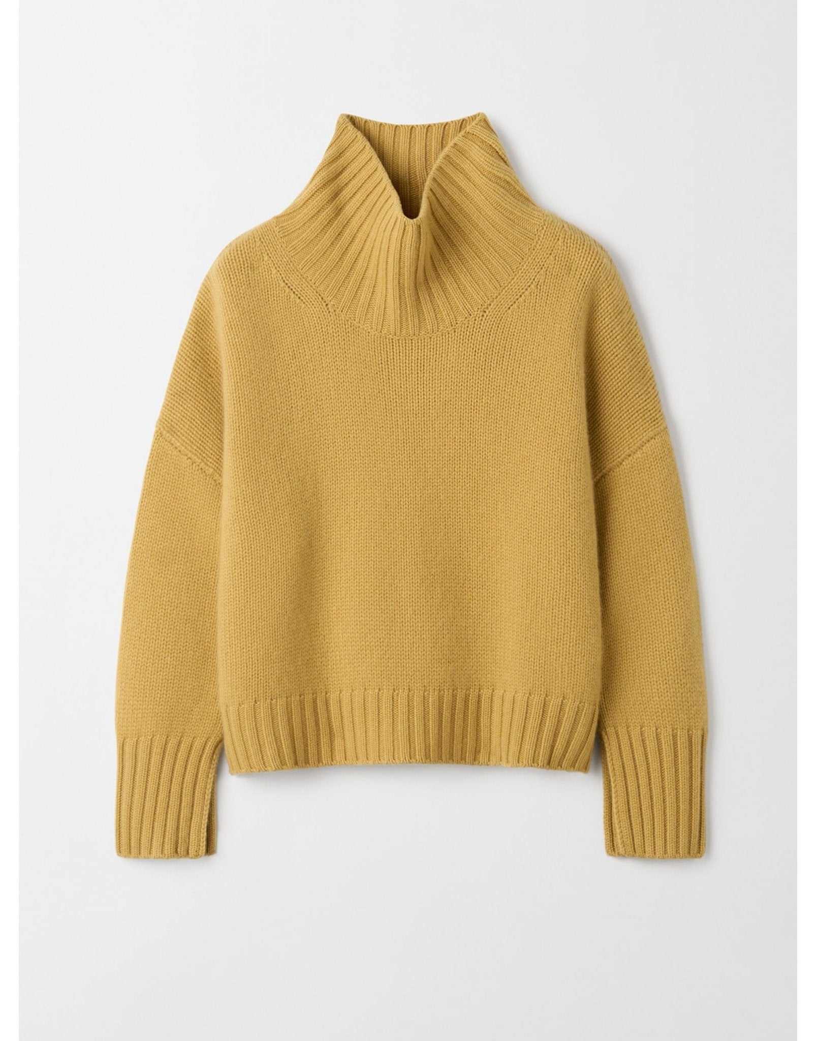 Young Ideas/Henmores - Cashmere Girlfriend Turtleneck - Light Honey - XS