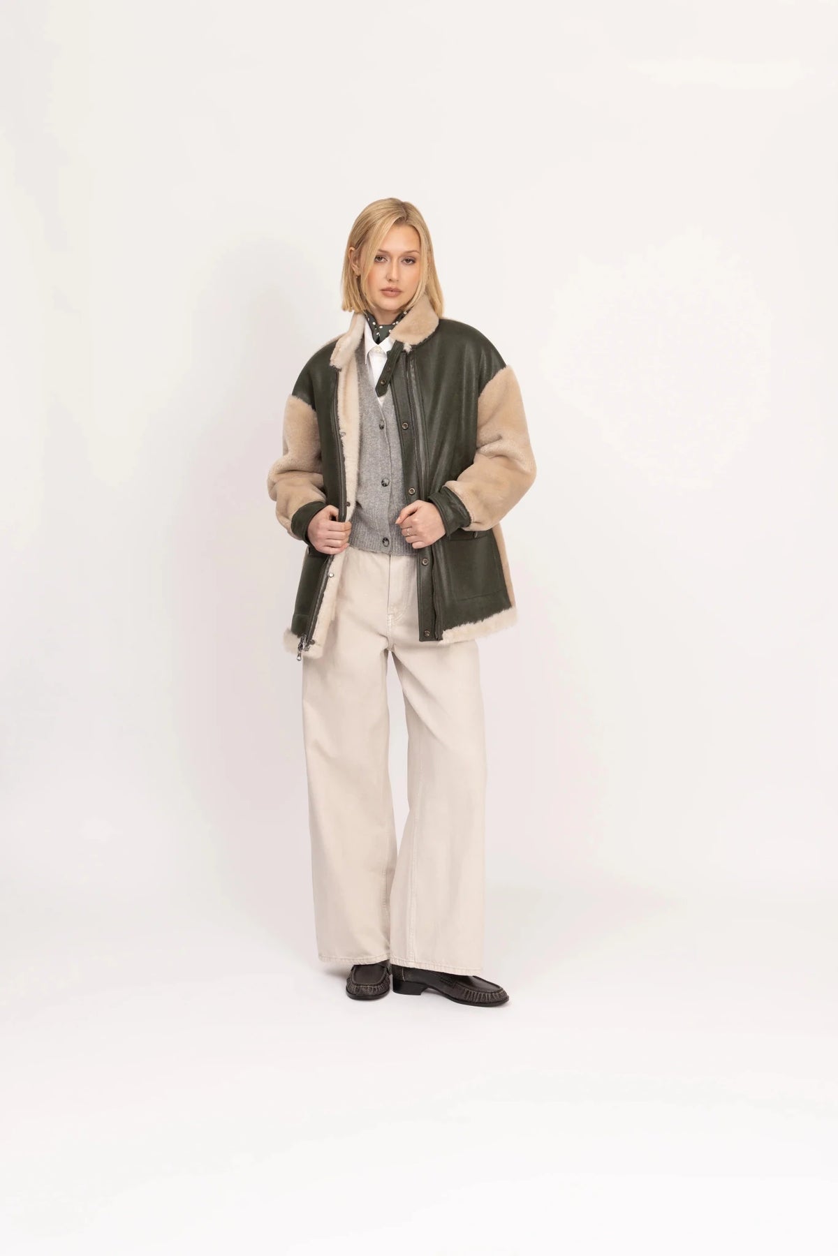 Young Ideas & Henmores -Bomber Jacket -Khaki/Cream -XS