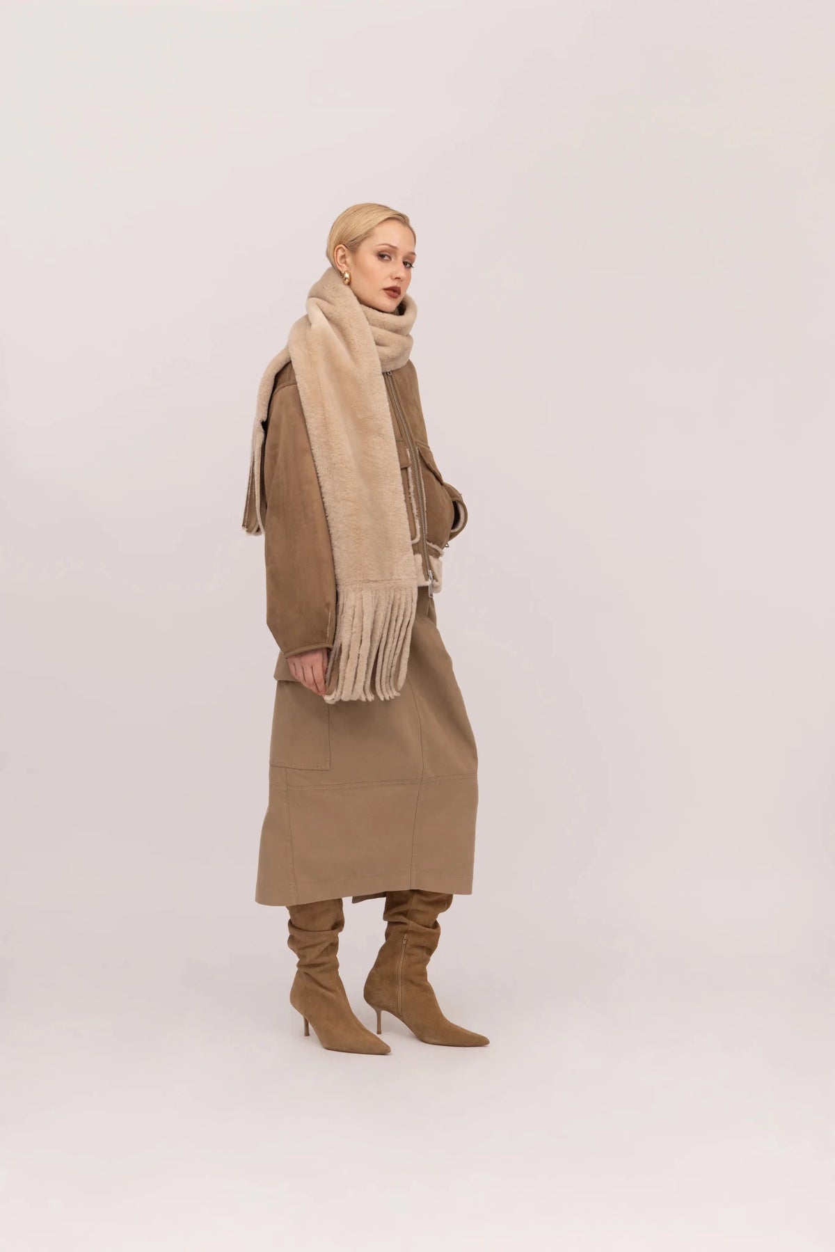 Young Ideas & Henmores -Reversible Short Bomber Jacket with Scarf -Chalk/Sand -XS