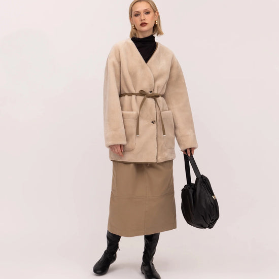 Young Ideas & Henmores -V Neck 3/4 Coat -Chalk/Sand -XS