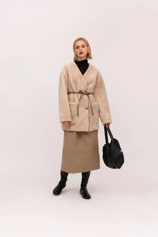 Young Ideas & Henmores -V Neck 3/4 Coat -Chalk/Sand -XS
