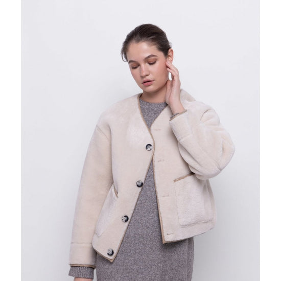 Young Ideas/Henmores - V Neck Reversible Short Jacket - Rice - XS