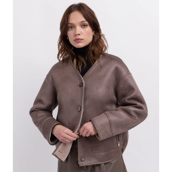 Young Ideas/Henmores - V Neck Reversible Short Jacket - Rice - XS