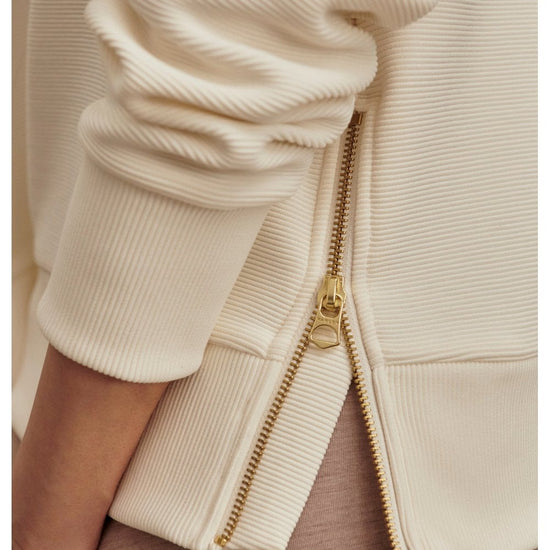 Young Ideas/Henmores - Addelyn Sweat - ivory - XS