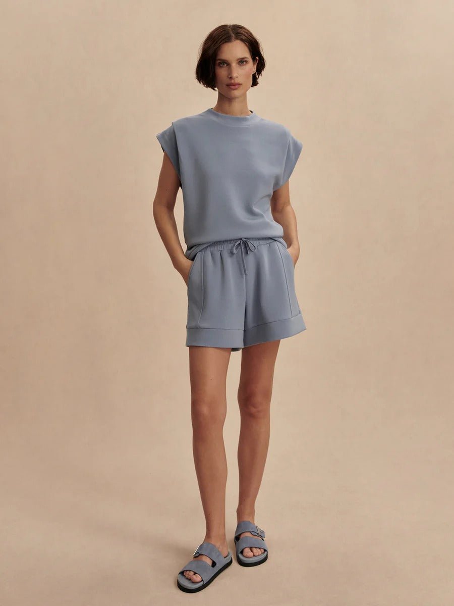 Young Ideas & Henmores -Atrium High Rise Short -Anise Flower -XS