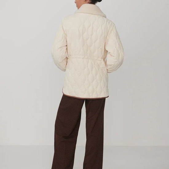 Young Ideas & Henmores -Bartley Quilted Jacket -Parchment -XS
